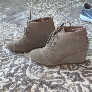 Toms Booties